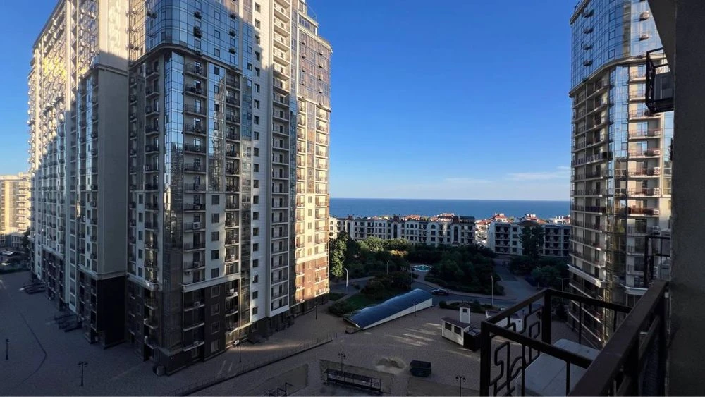 Продаж 2-кімнатної квартири 130м² з прямим видом на море ЖК 8 Перлина