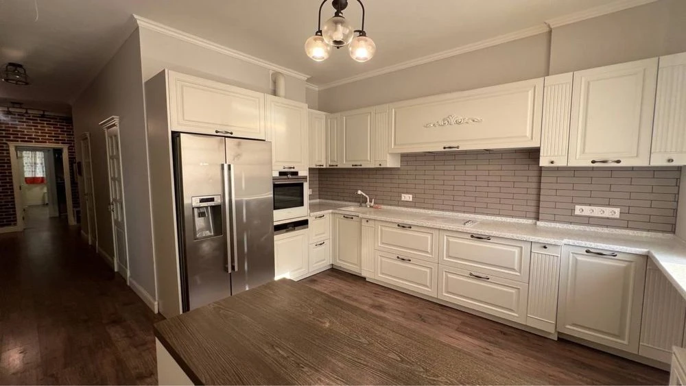 Продаж 2-кімнатної квартири 130м² з прямим видом на море ЖК 8 Перлина