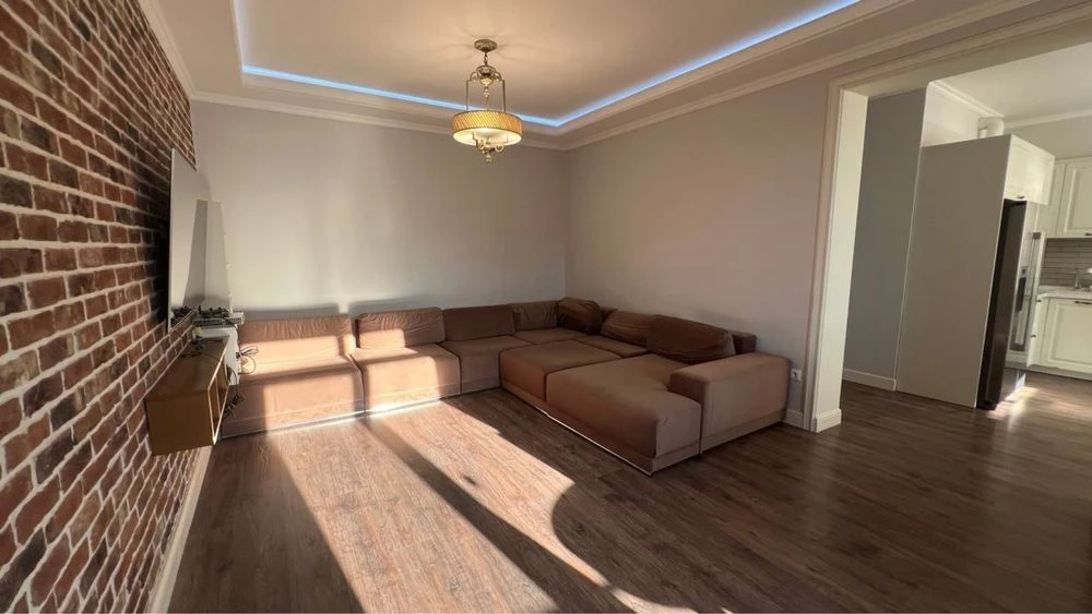 Продаж 2-кімнатної квартири 130м² з прямим видом на море ЖК 8 Перлина
