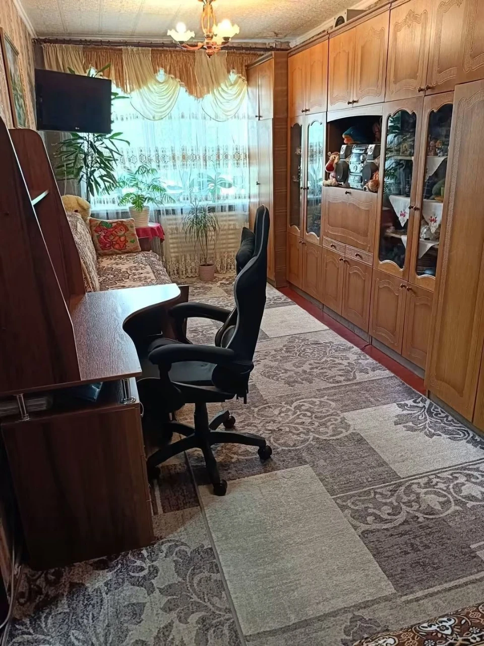Selling 1-room apartment on Sherstyanka Street