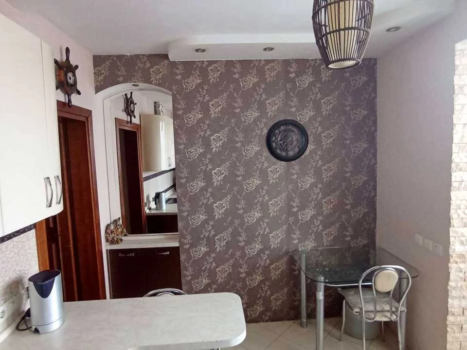 Apartment. Kyiv, Kharkiv Street