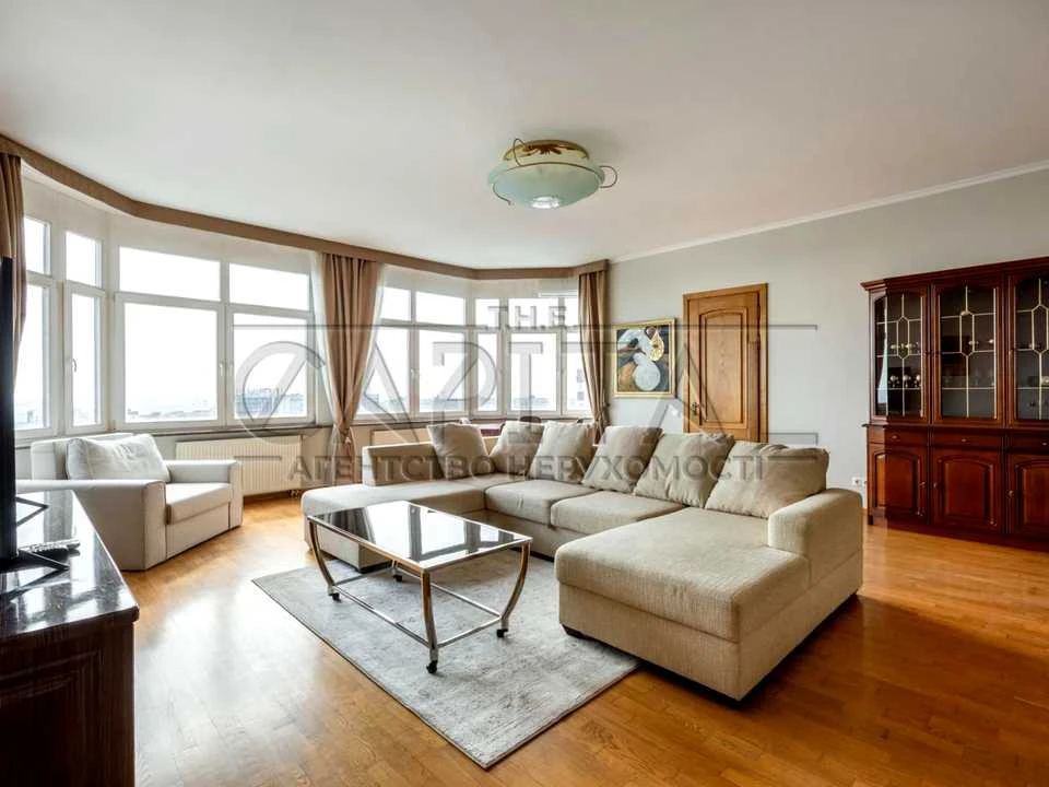 Apartment. Klovsky Uzviz, Kyiv