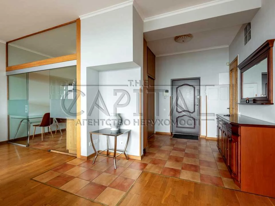 Apartment. Klovsky Uzviz, Kyiv