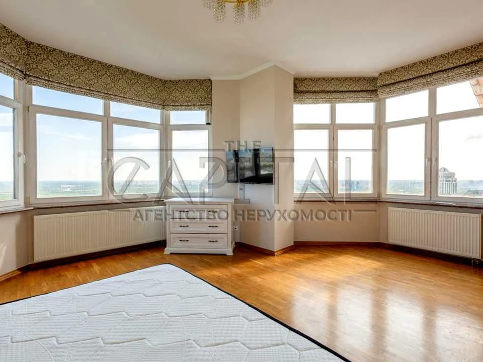 Apartment. Klovsky Uzviz, Kyiv