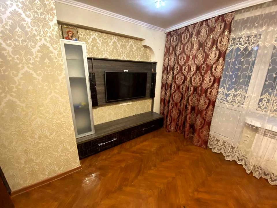 Apartment. Hryhorenka Street, Kyiv