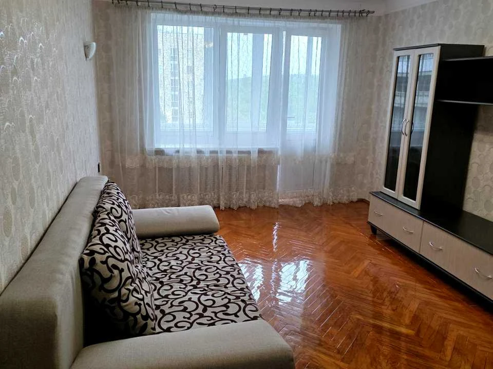 Квартира. Київ, Голосіївський просп.