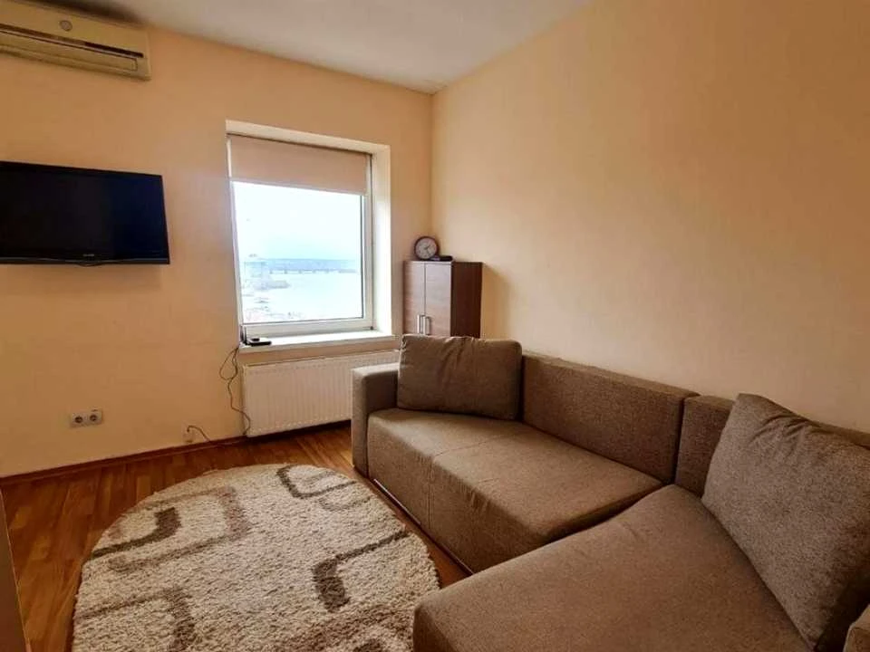 Apartment. Дніpro, Queen Elizabeth II Avenue