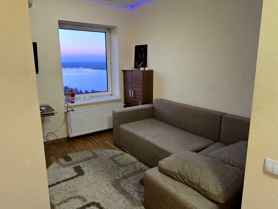 Apartment. Дніpro, Queen Elizabeth II Avenue
