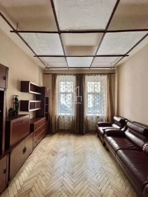Продажа 3-комнатной квартиры на ул. Водная