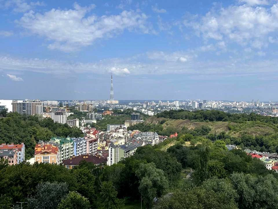 Квартира. Київ, Велика Житомирська вулиця