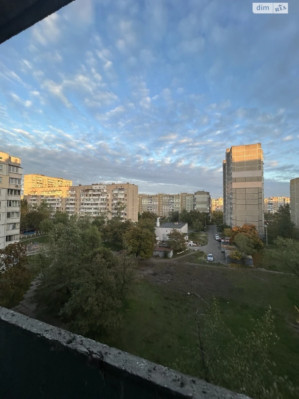 Продаж Квартира Троєщина