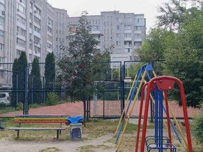 Продаж Квартира Титова