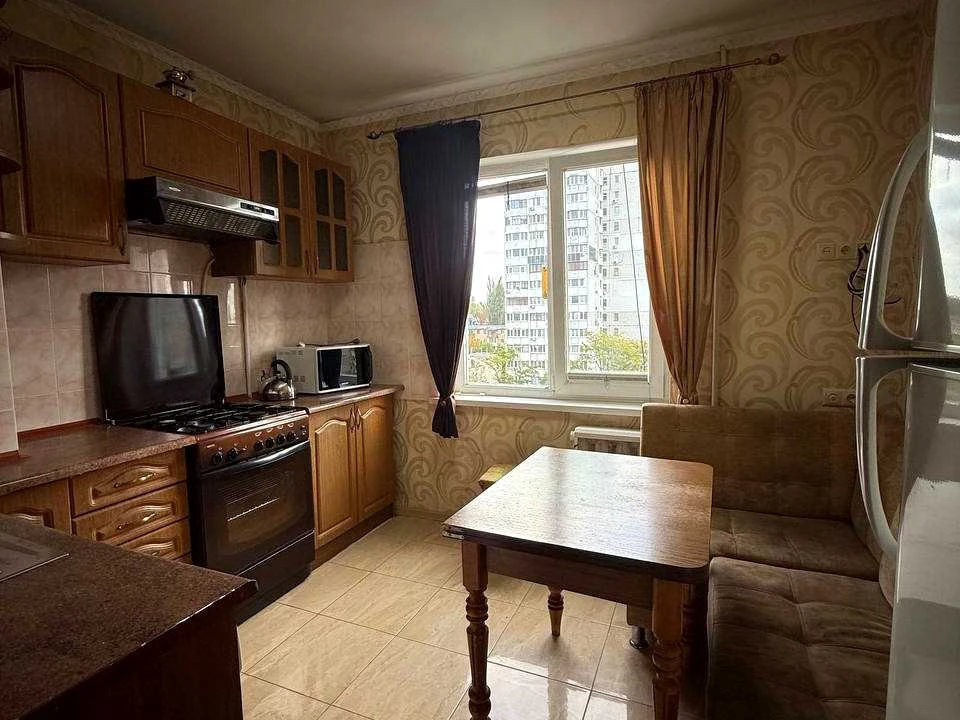Apartment. Odesa, Prince Volodymyr Street