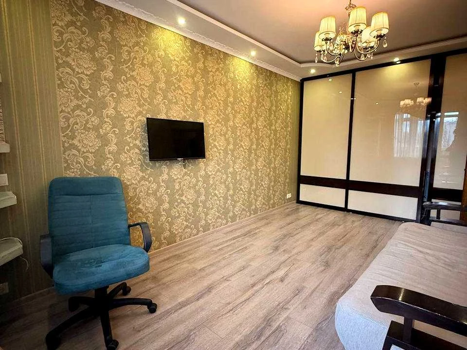 Apartment. Odesa, Prince Volodymyr Street