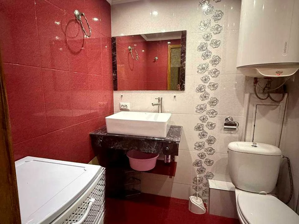 Apartment. Odesa, Prince Volodymyr Street