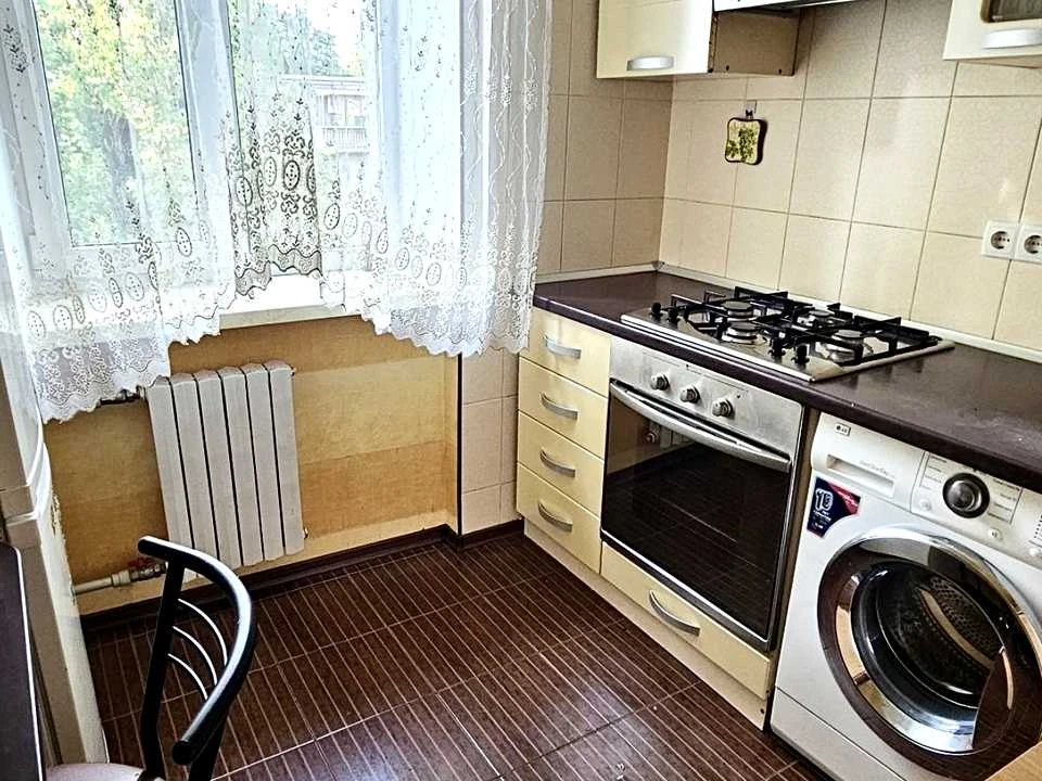 Apartment. Odessa, Varenenska St.