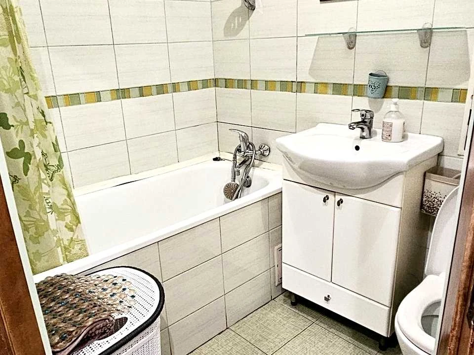 Apartment. Odessa, Varenenska St.