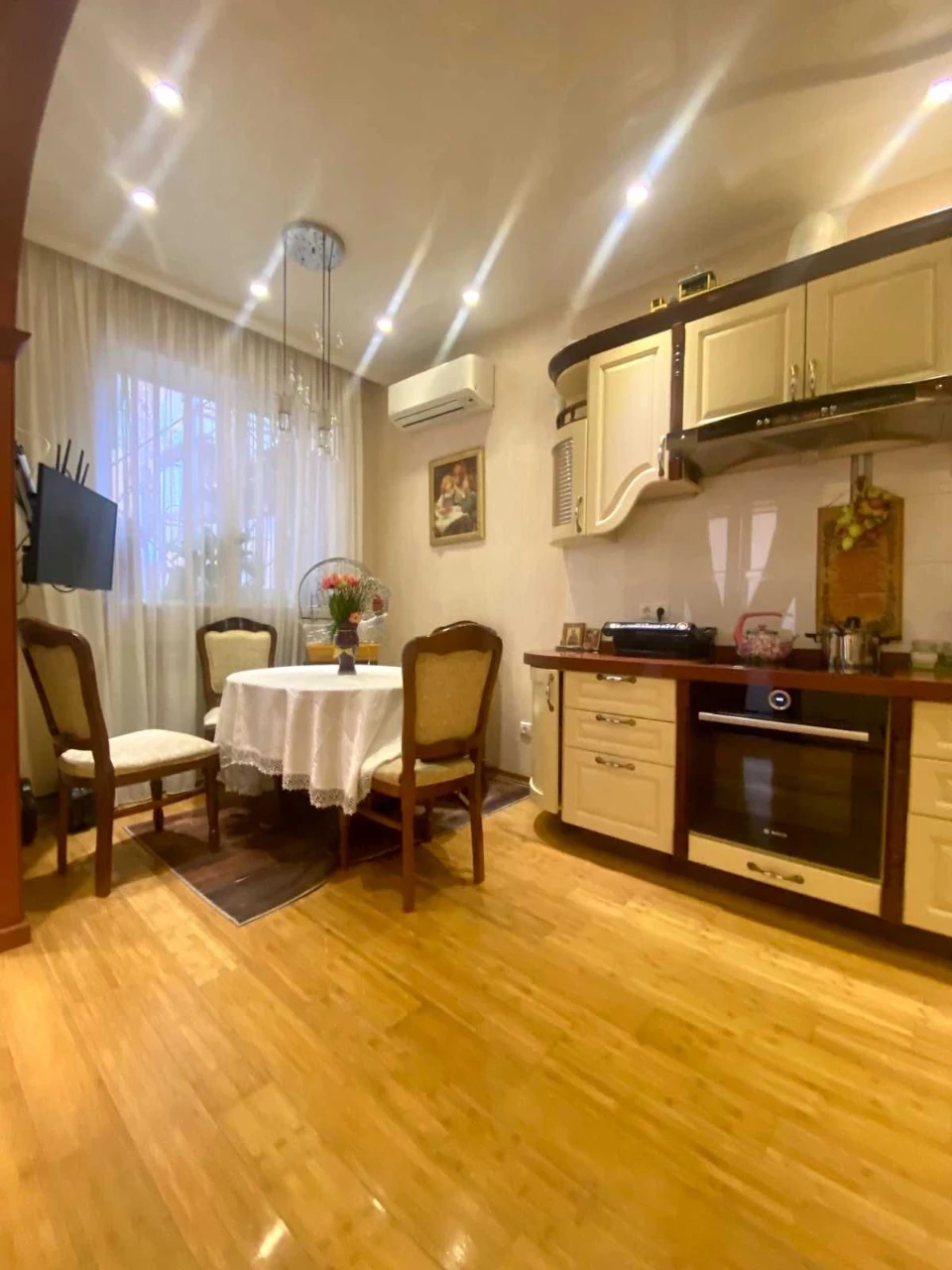 Продается дом, 2 этажа, в Молдаванце