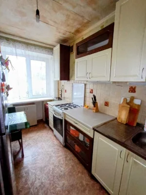 Продам 1к квартиру пр.И.Мазепы(Петровского) ост.В.Самодрыги