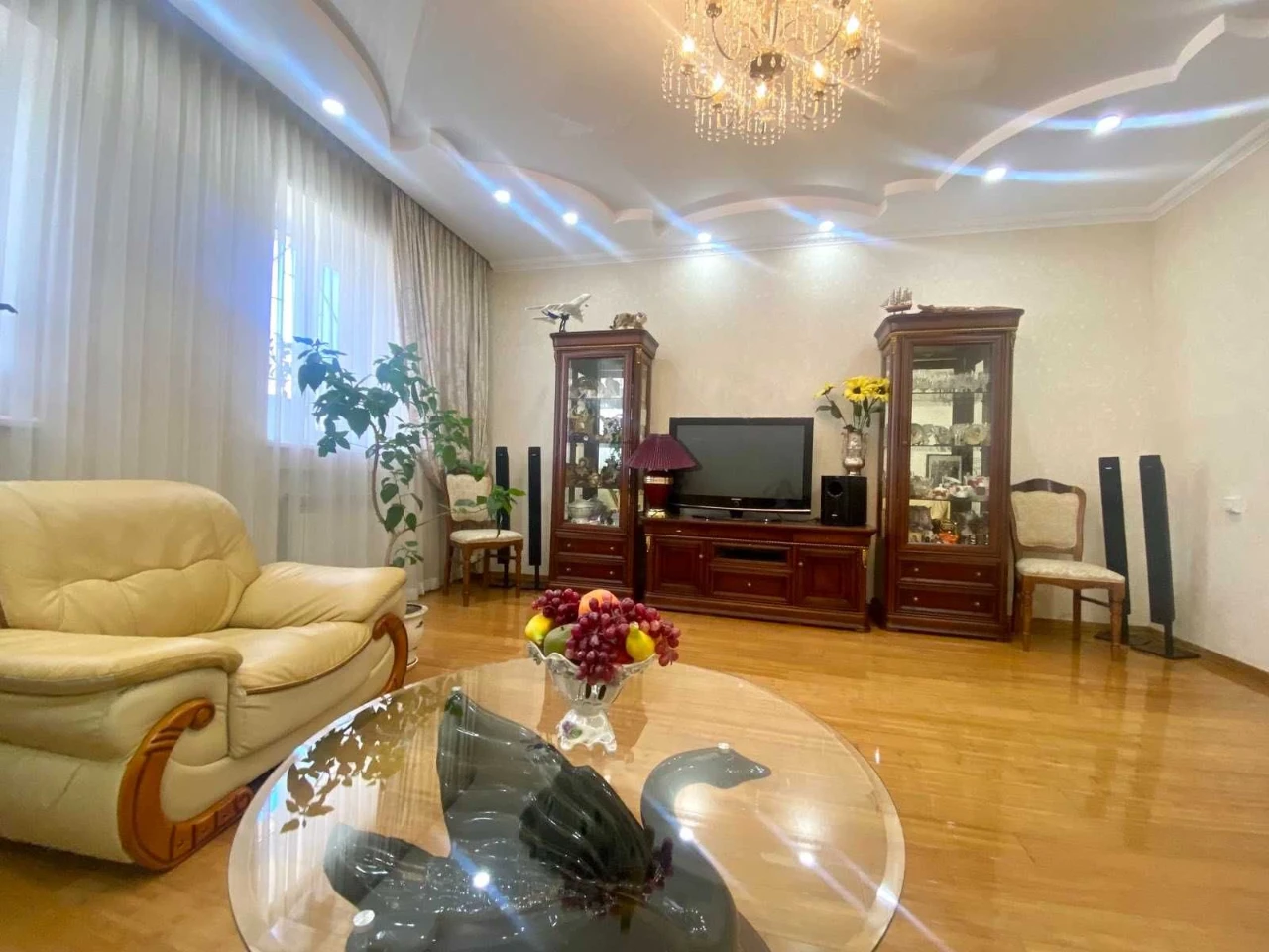 Продается дом, 2 этажа, в Молдаванце