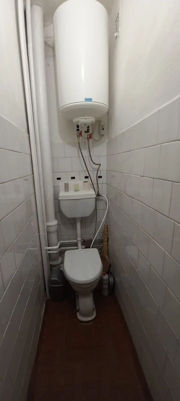 For sale: 3-room apartment in the city center, renovated