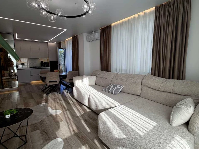 Apartment. Ivano-Frankivsk, Khimikiv st.