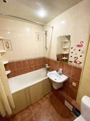 Sale of a 2-bedroom apartment. Brick. District No. 22523