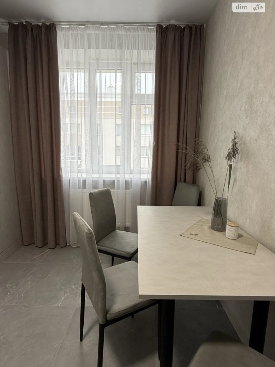 Apartment for Sale: Ozerna