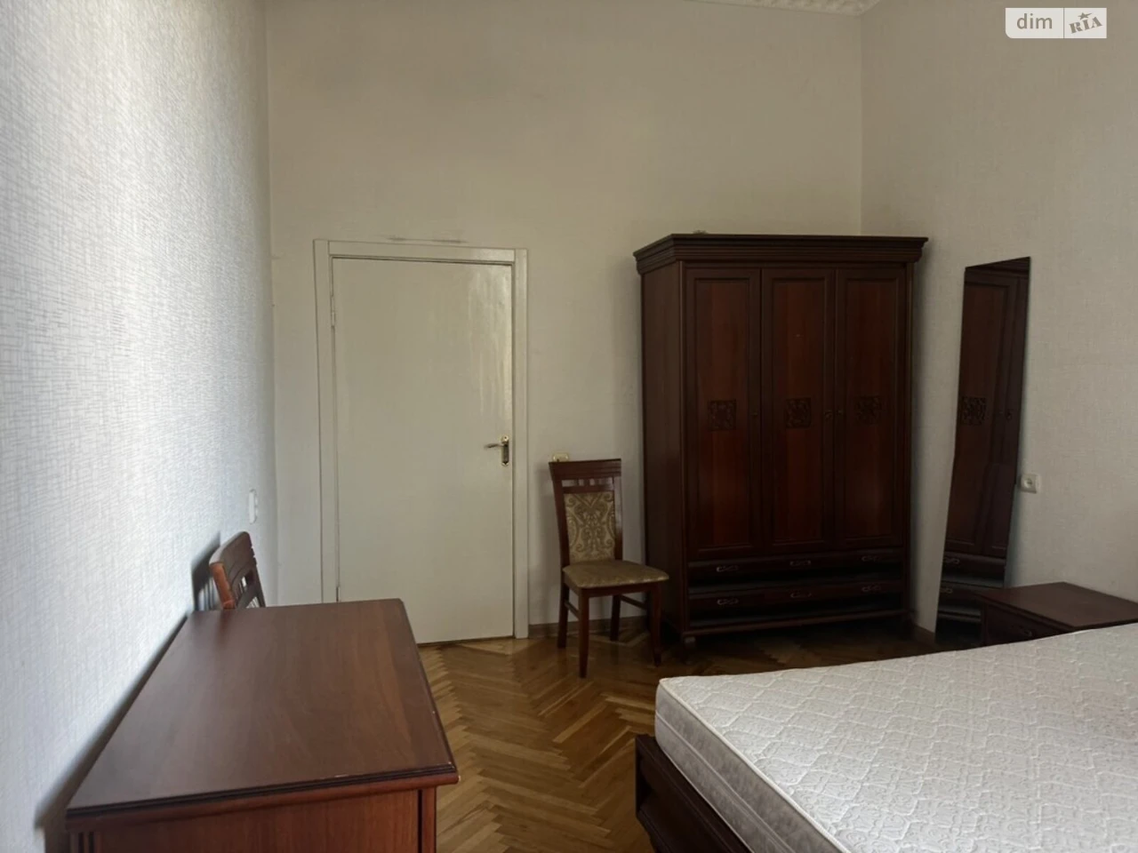 Long Term Rental Apartment Podilsky