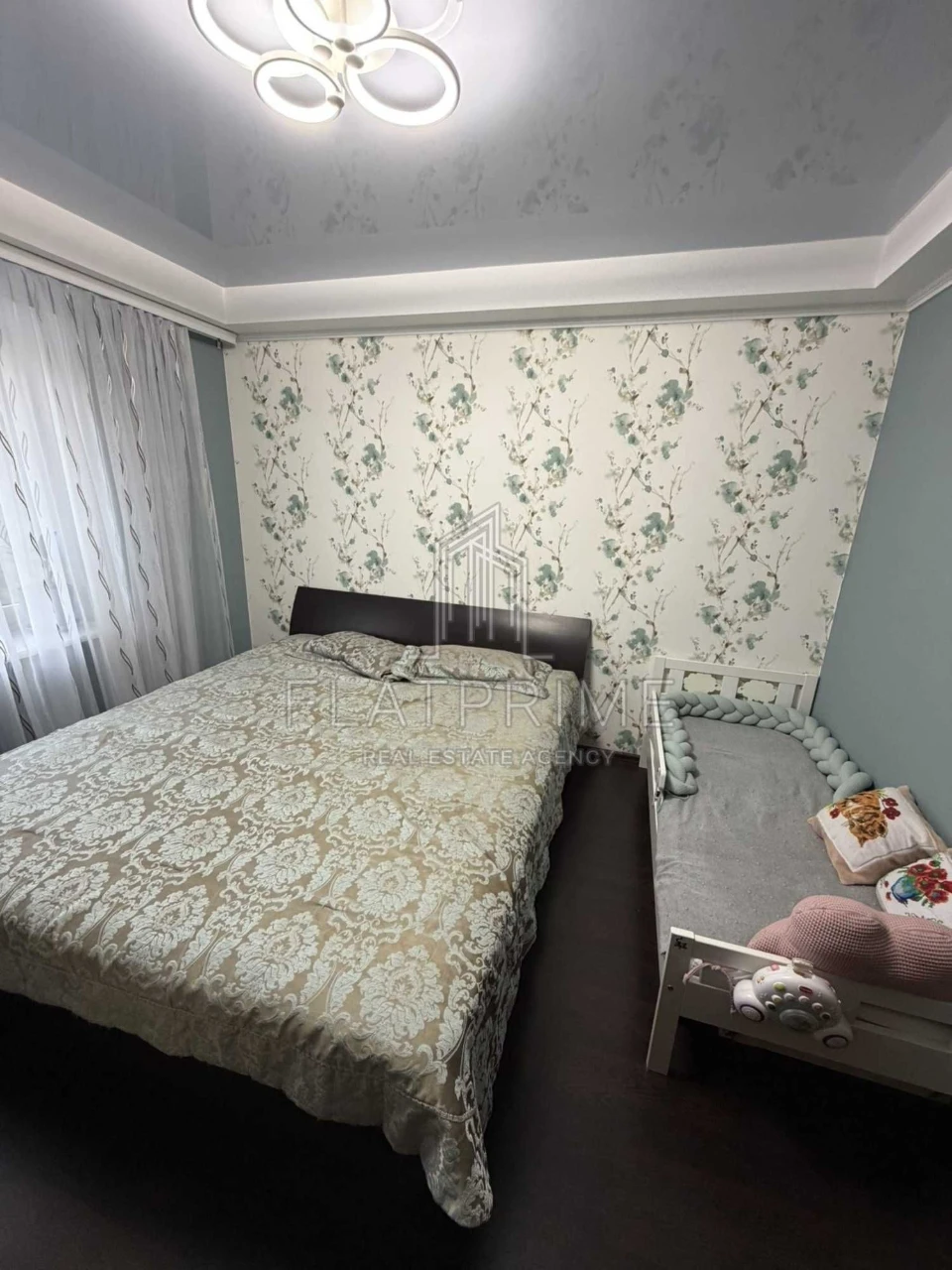 Квартира на Милютенка, 9 этаж, 3/9, 2 комнаты, ремонт