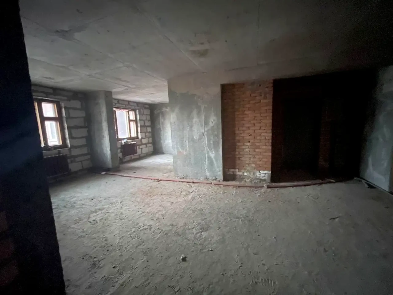 Sale of a 5-room apartment 175.5 sq.m. 27-28 floors