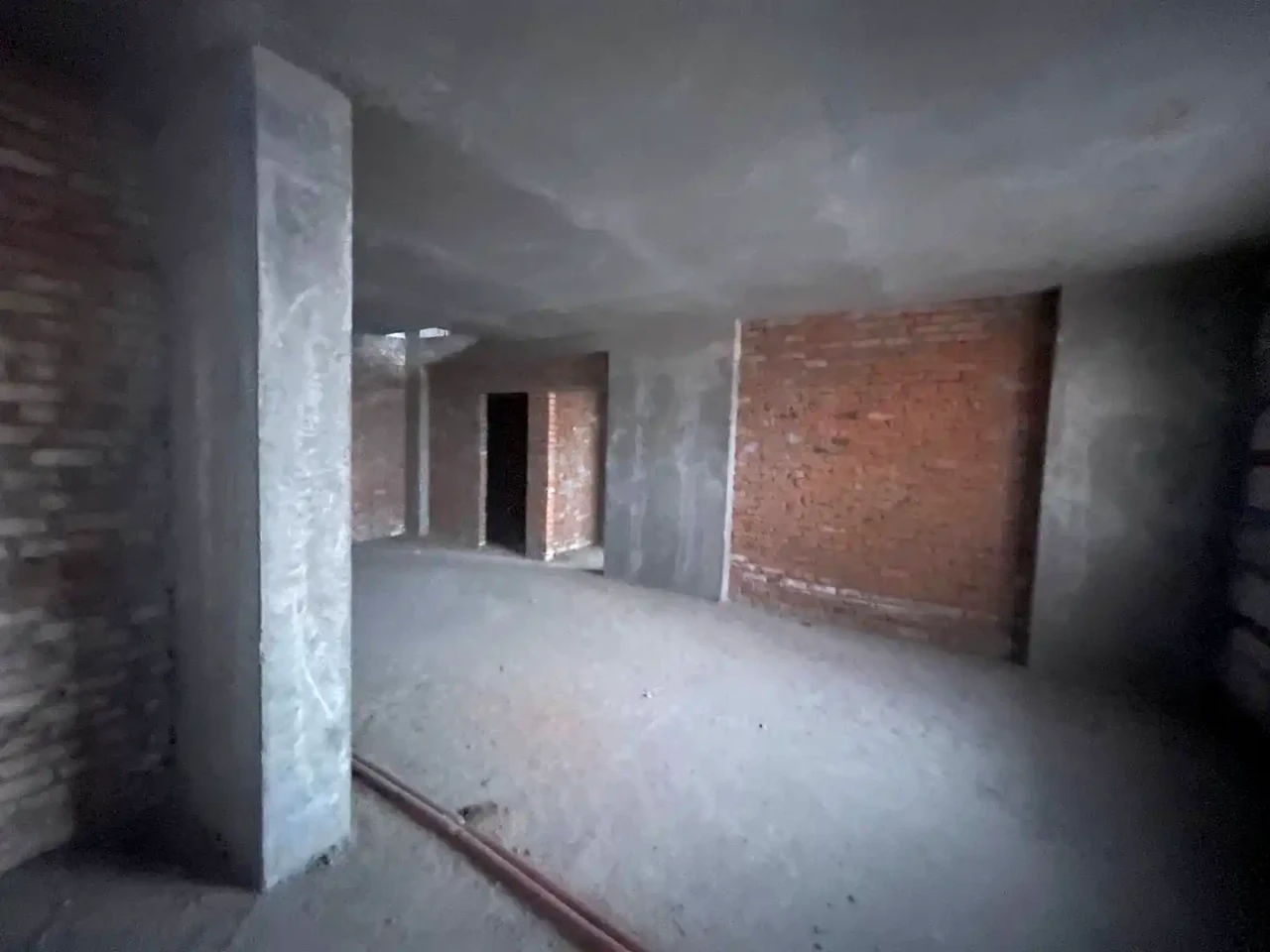 Sale of a 5-room apartment 175.5 sq.m. 27-28 floors