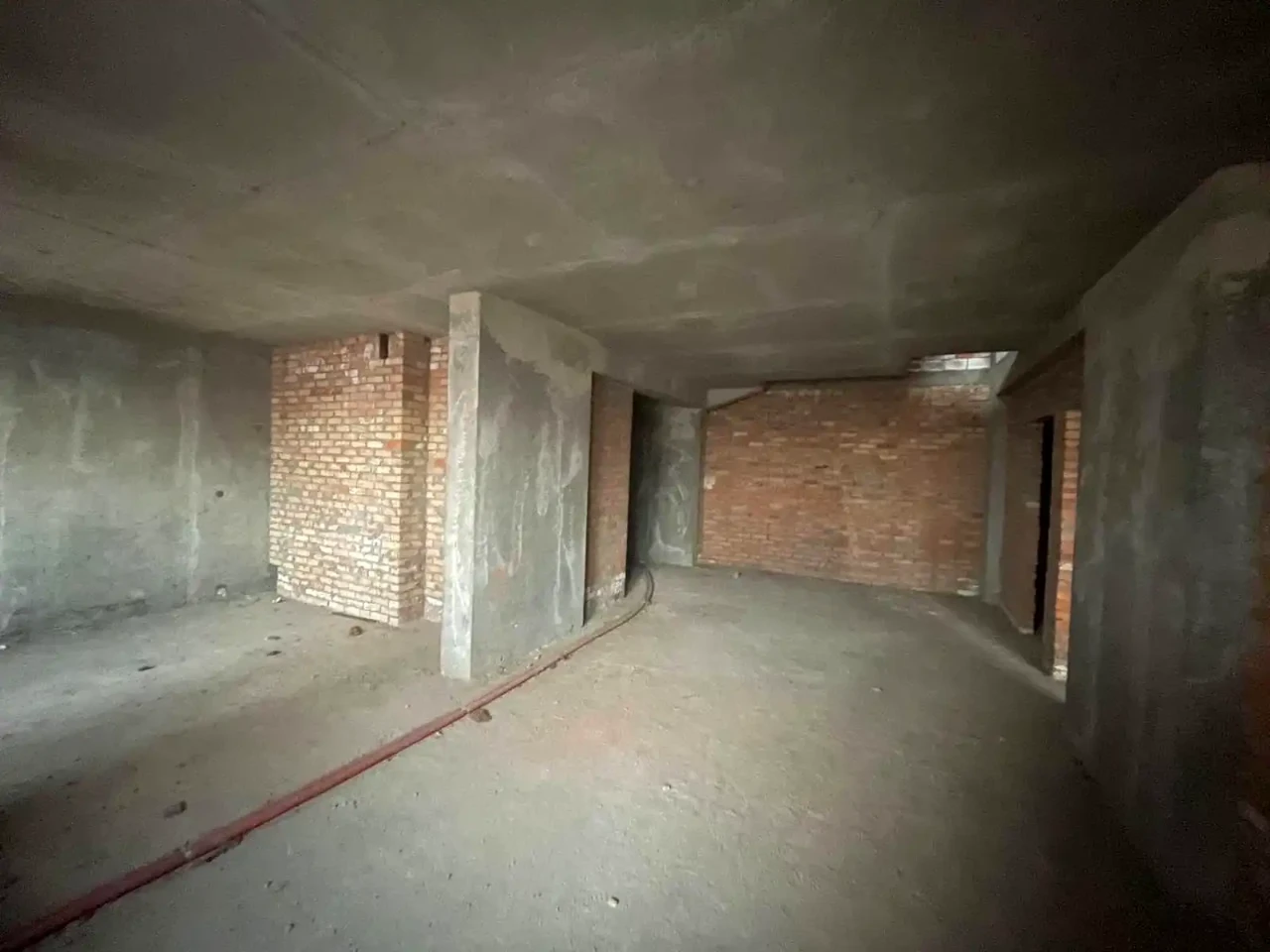 Sale of a 5-room apartment 175.5 sq.m. 27-28 floors