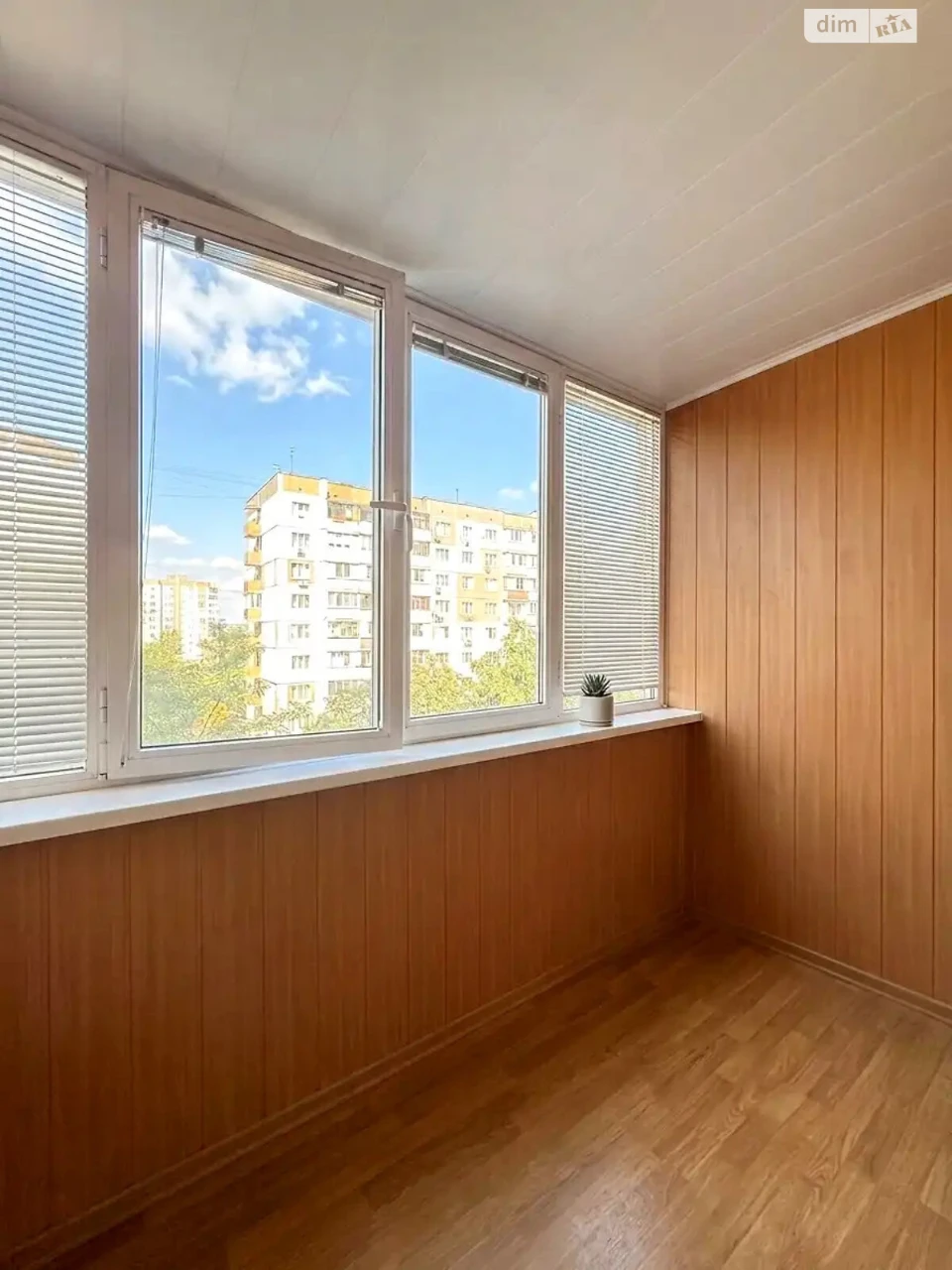 Продаж Квартира Троєщина