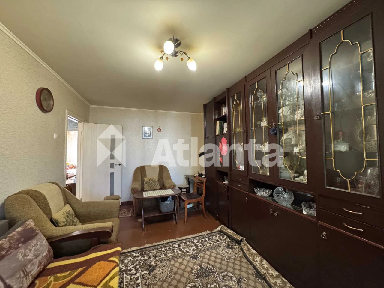 3-кімнатна квартира 65 м² на вулиці Бувалкіна. Косметичний ремонт