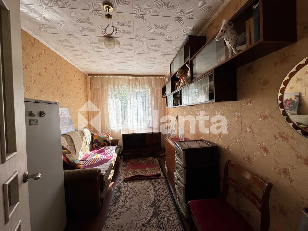 3-кімнатна квартира 65 м² на вулиці Бувалкіна. Косметичний ремонт