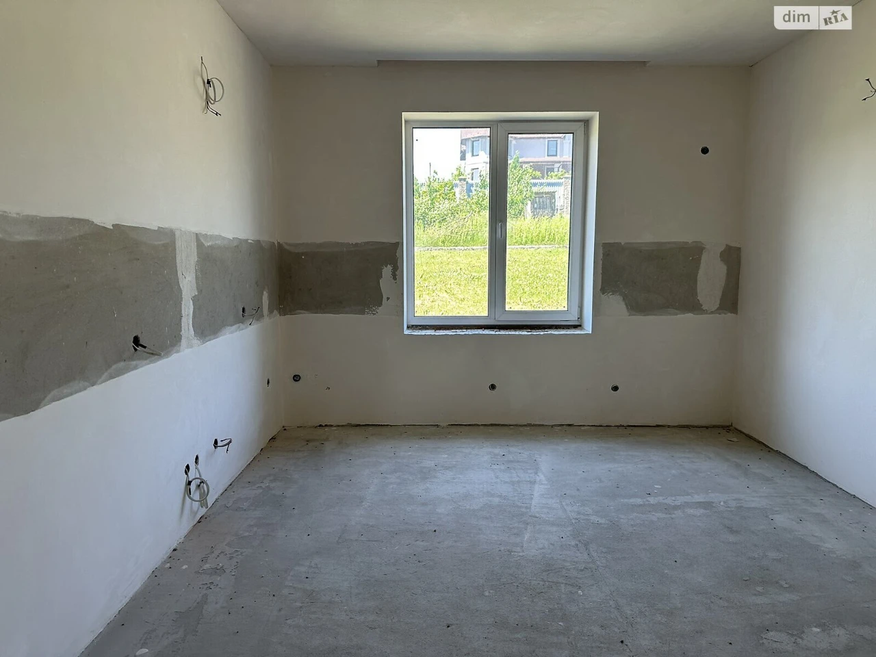 House for Sale - Ruzhnica