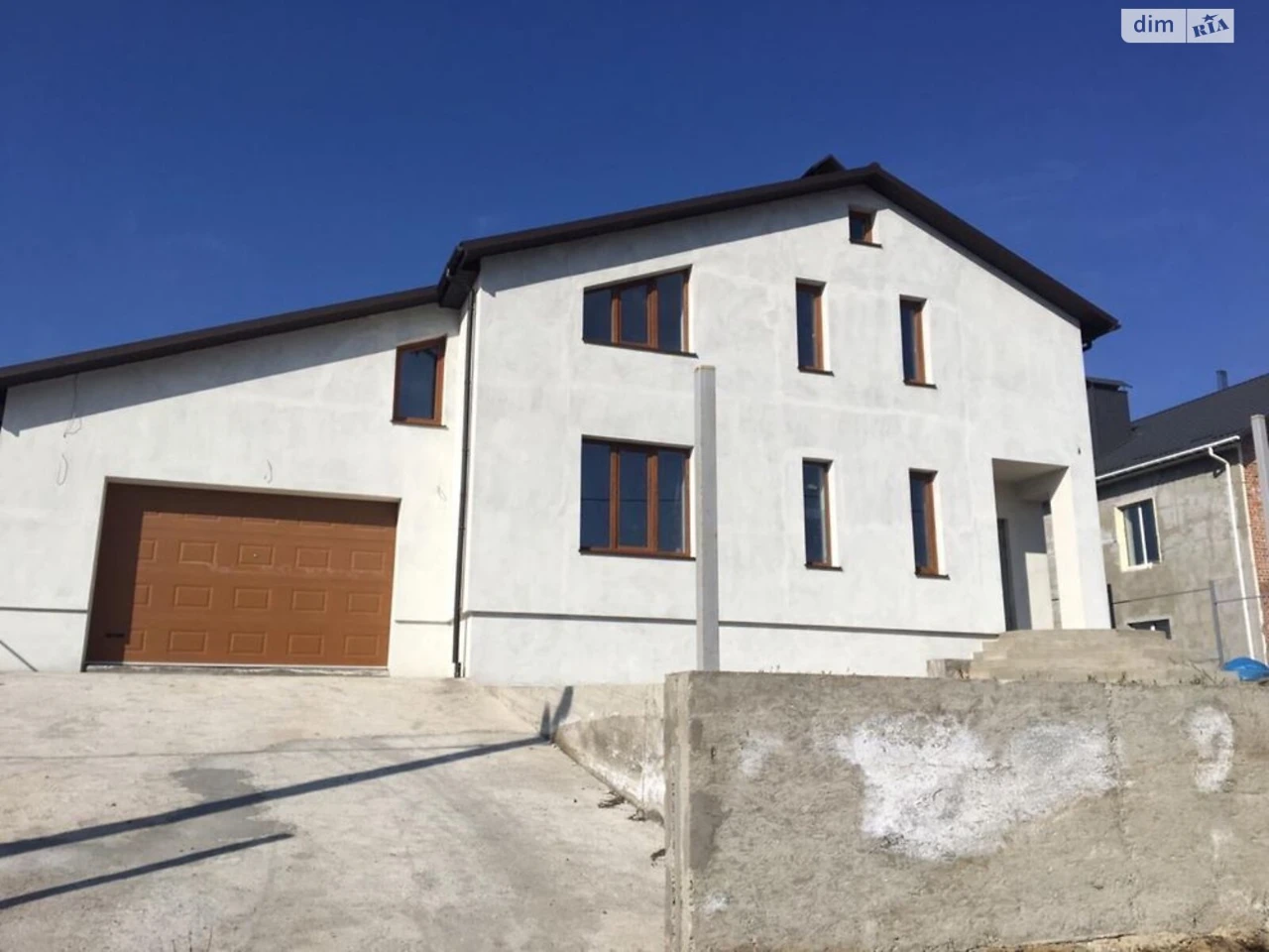 House for Sale - Ruzhnica