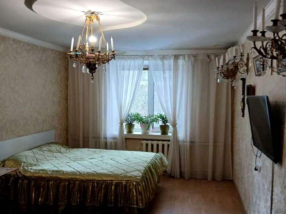 Apartment. Sumy, Chohlodzhirska Pl.