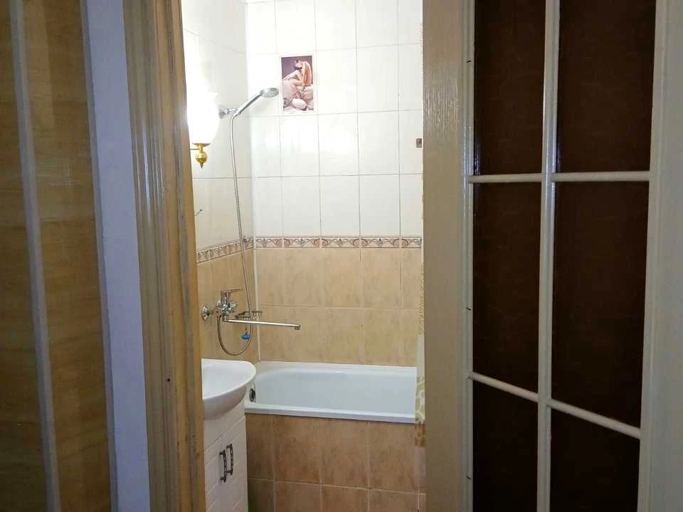 Apartment. Sumy, Chohlodzhirska Pl.