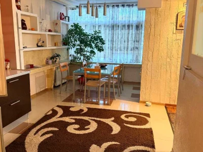 Apartment. Kyiv, Khizh' Zaton st.