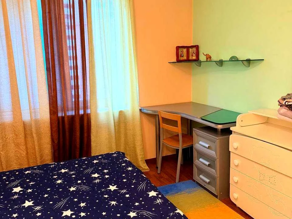 Apartment. Kyiv, Khizh' Zaton st.