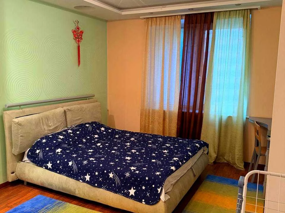 Apartment. Kyiv, Khizh' Zaton st.