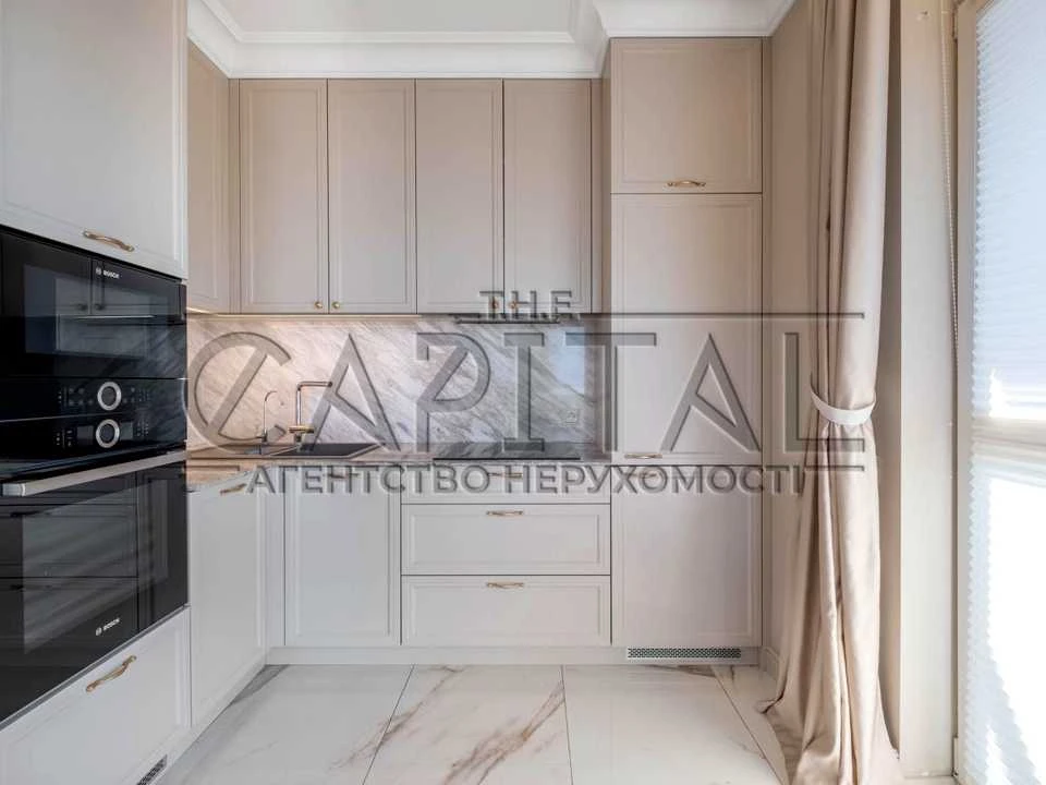 Apartment. Predslavin Street, Kyiv