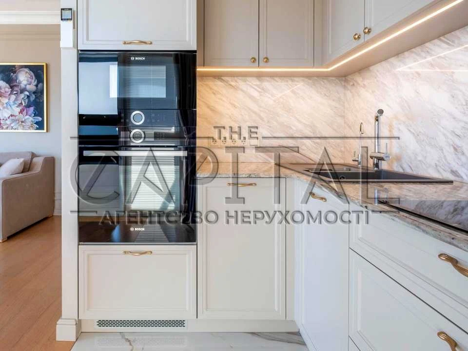 Apartment. Predslavin Street, Kyiv