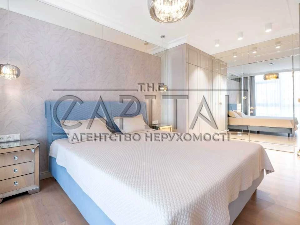 Apartment. Predslavin Street, Kyiv