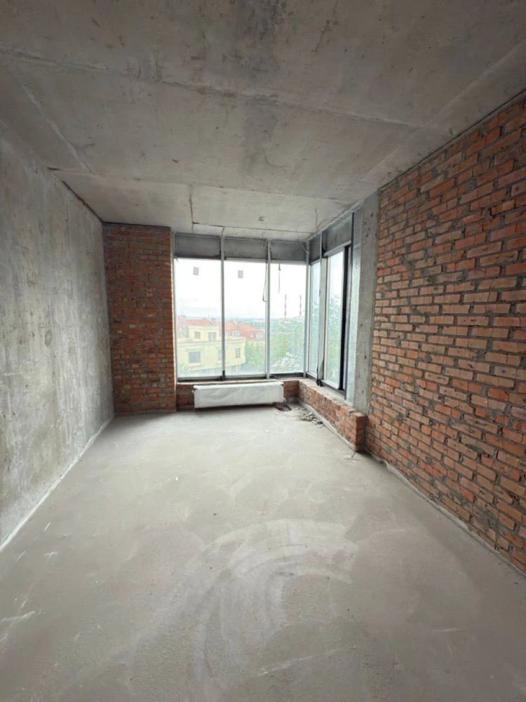 Best Price, Last Price Offered! Real Apartment