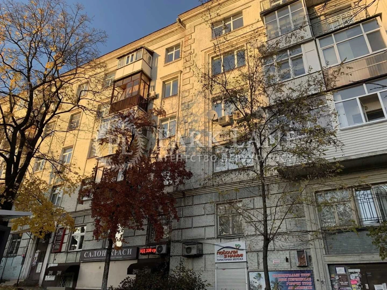 Продається 2-кімнатна квартира 65 кв. м з ремонтом в будинку "Іллєнка" 12
