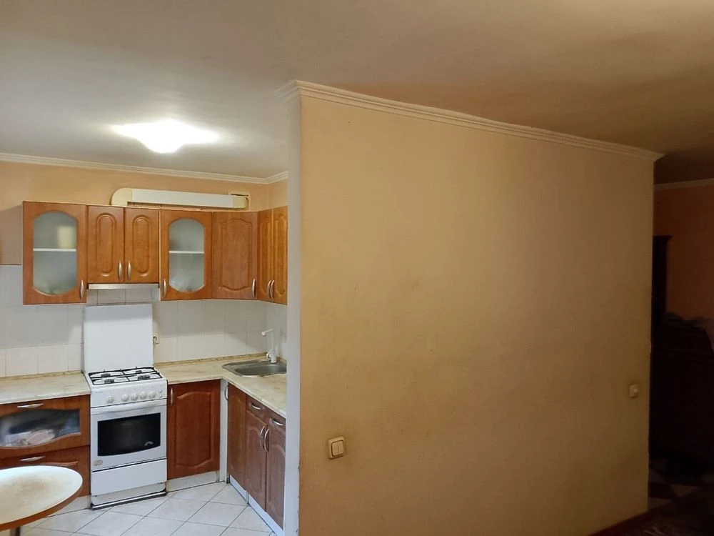 Продаж 3-кімнатної квартири, провулок Хомова, метро Вокзальна, Солом'янський район