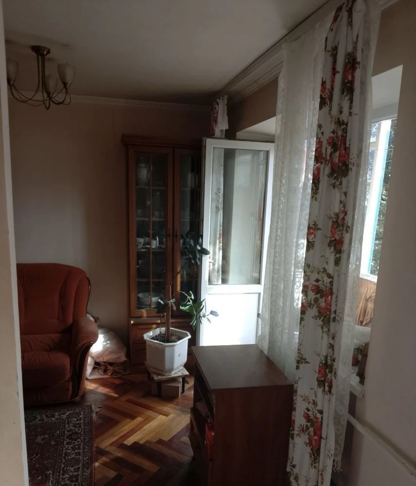 Продаж 3-кімнатної квартири, провулок Хомова, метро Вокзальна, Солом'янський район